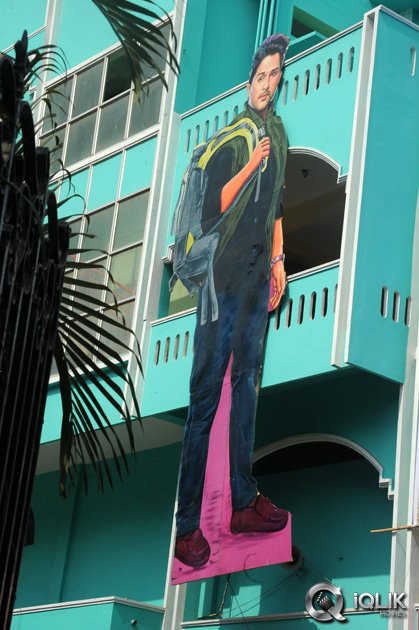 Son-Of-Sathyamurthy-Movie-Hungama-in-Hyderabad